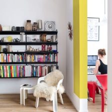 Post_sleek bookshelf with floating shelves that save space.jpg