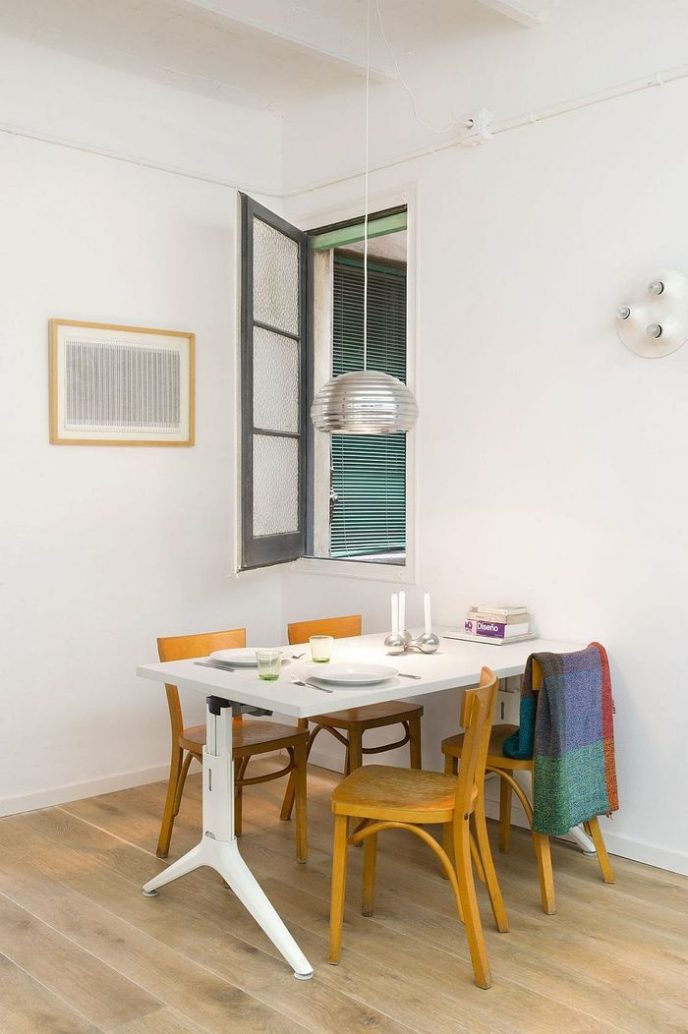 Post_tiny dining room idea for the small modern apartment.jpg