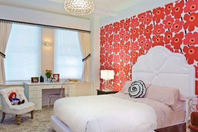 Post_contemporary kids bedroom with wallpaper i_g is puhnf64u20kd nc89b.jpg