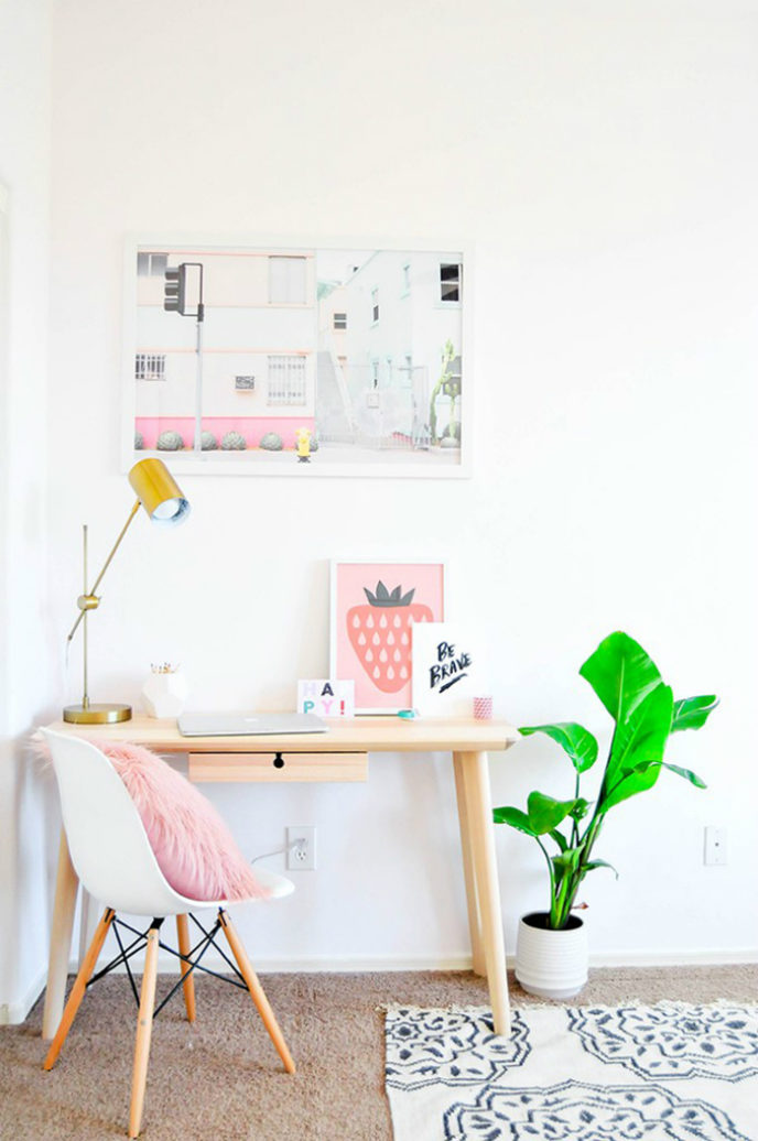 Post_home workspace ideas mycurvesandcurls.jpg