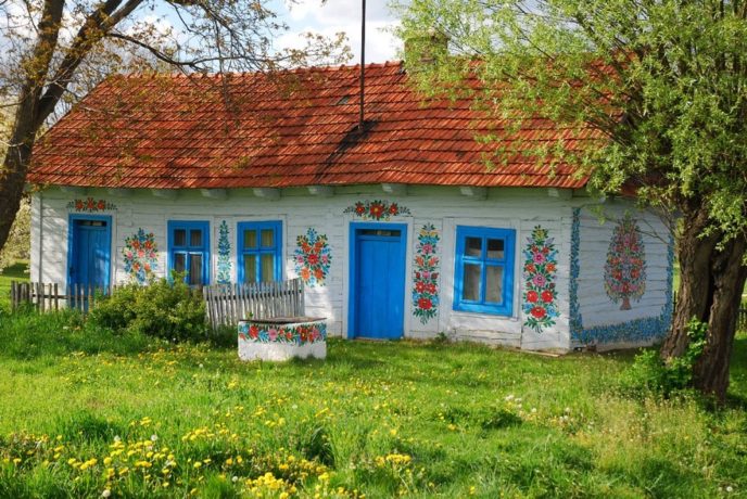 Polish village floral paintings zalipie7 5892eb8de8742__880.jpg