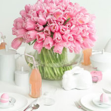 Decorativeflowerstableeasterinspirationspringinspiration 24d0d5966f551760a4eac9ffc083960d_h.jpg