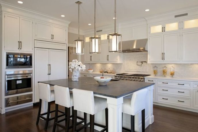 Post_traditional kitchen with honed granite herringbone tile and subway tile i_g ishvv8qc2of90g0000000000 ardh0.jpg