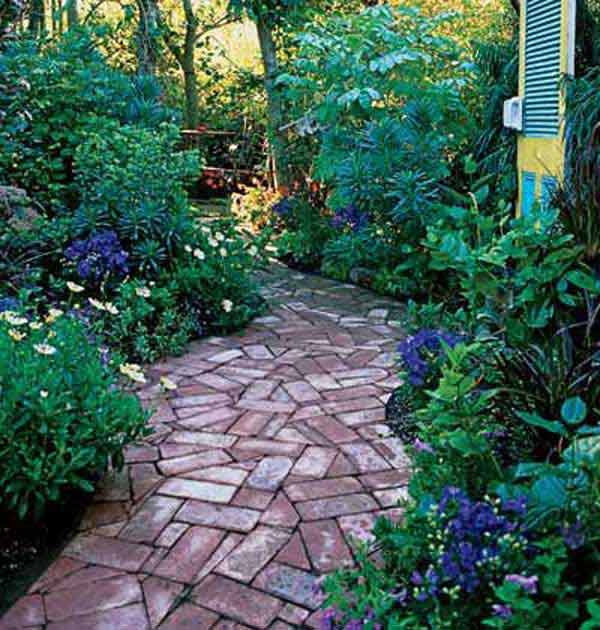 Garden walkway ideas 30.jpg