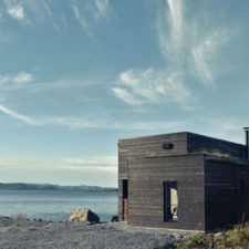 Hadars house by asante architecture design on the island of stokkoya in norway 13 630x392.jpg