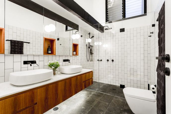 17 stunning industrial bathroom designs youll love 6.jpg