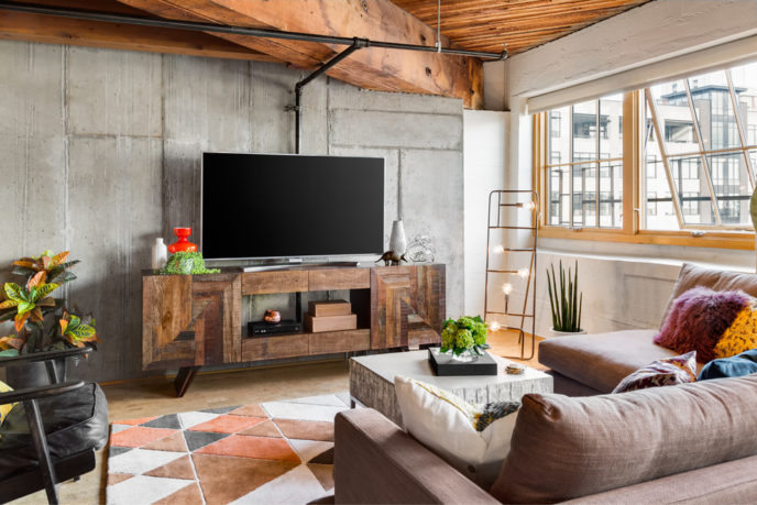 18 irresistible industrial living room designs that will take your breath away 1.jpg