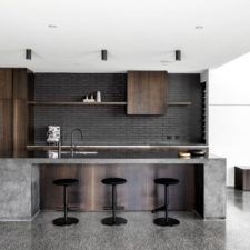 20 spectacular industrial kitchen designs that will get you hooked on this style 13.jpg