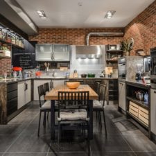 20 spectacular industrial kitchen designs that will get you hooked on this style 17.jpg