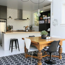 Black and white kitchen designs 2.jpg