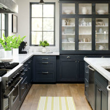 Black and white kitchen designs 8.jpg