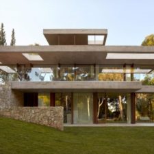 Home in the pine forest by ramon esteve estudio in valencia spain 13 630x412.jpg