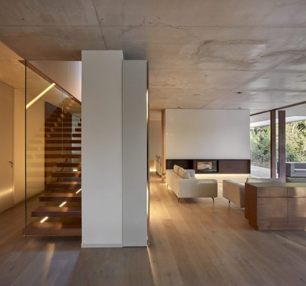 Home in the pine forest by ramon esteve estudio in valencia spain 3 630x590.jpg