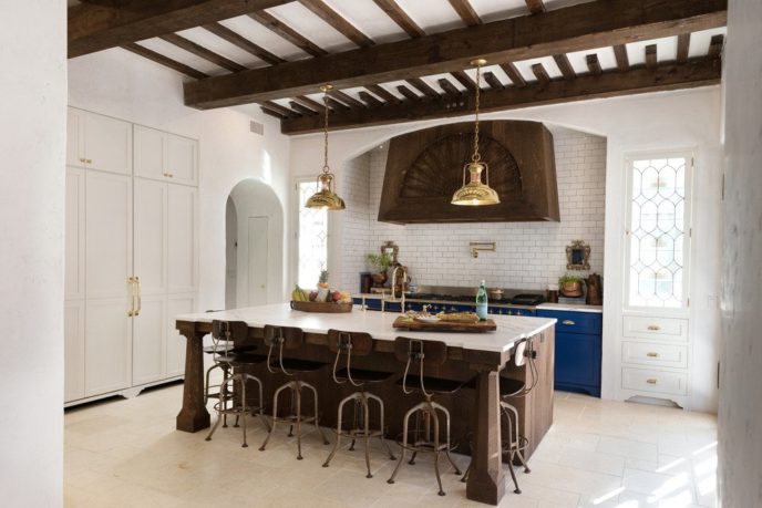 16 astonishing mediterranean kitchen designs youll fall in love with 13.jpg