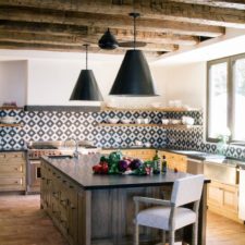 16 astonishing mediterranean kitchen designs youll fall in love with 9.jpg