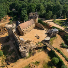 Building 13th century guedelon castle france 12 59c9fe5b61246__880.jpg