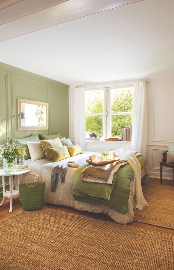 Green bedroom idea 9.jpg