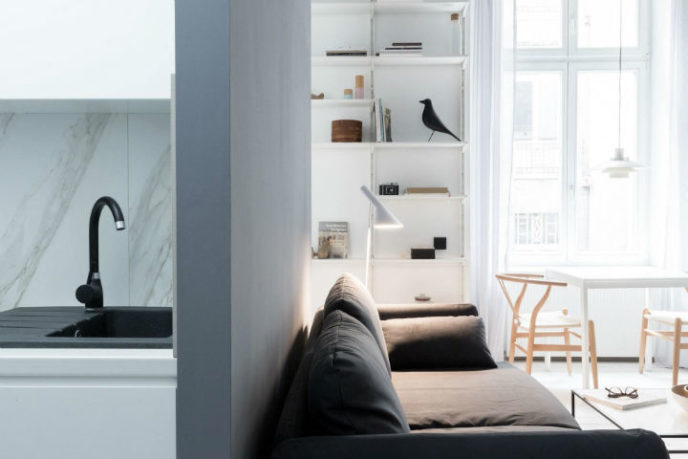 White small apartment 20.jpg