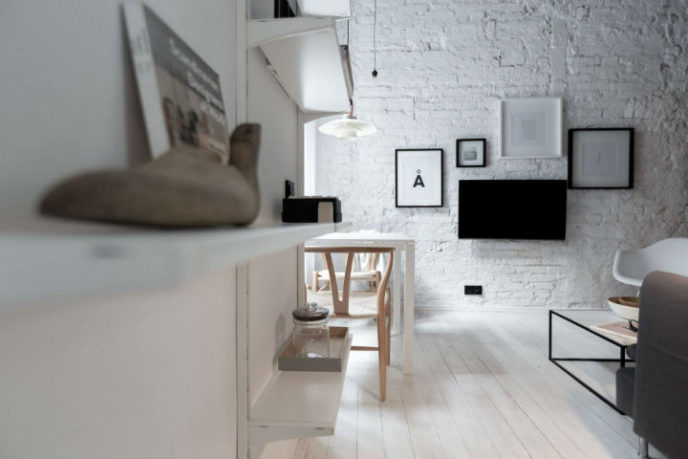 White small apartment 4.jpg