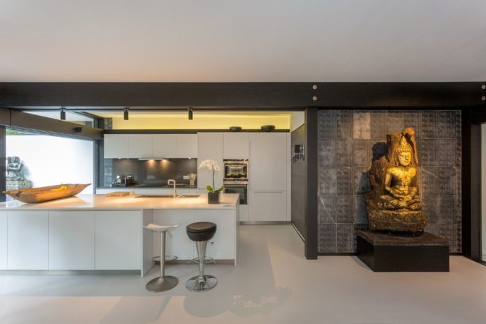 16 sophisticated asian kitchen designs that will inspire you 13.jpg