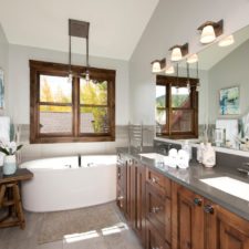 20 masterful bathroom interiors that will inspire a renovation 1.jpg