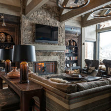 Viking view chalet interior.jpg