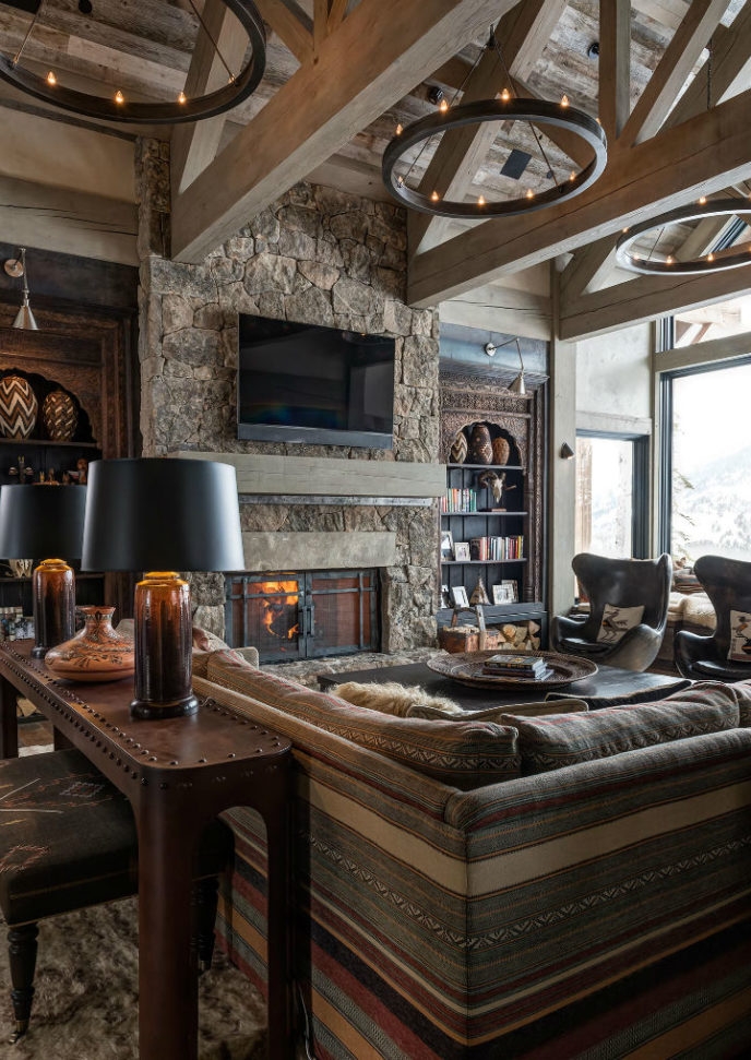 Viking view chalet interior.jpg