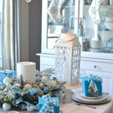 16 blissful christmas table decor ideas that you must see 13.jpg