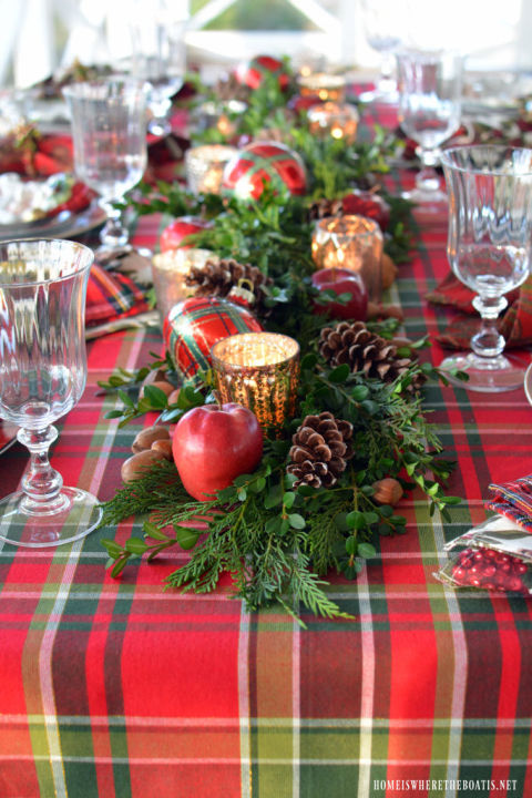 16 blissful christmas table decor ideas that you must see 3.jpg