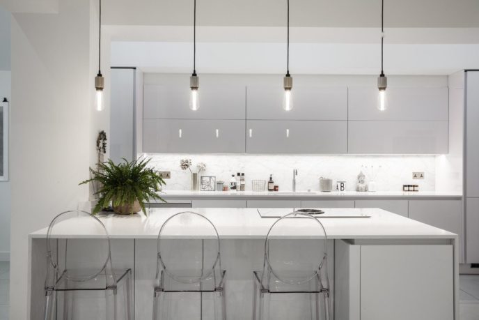 18 sophisticated modern kitchen designs that stun with their minimalism 4.jpg