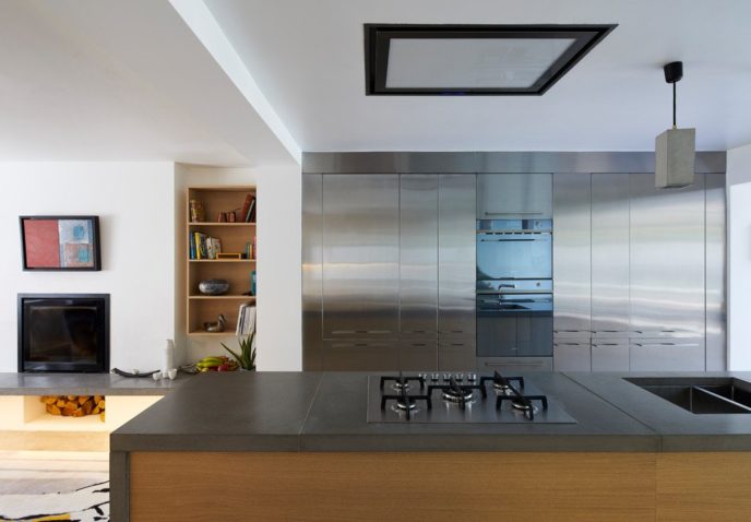 18 sophisticated modern kitchen designs that stun with their minimalism 5.jpg