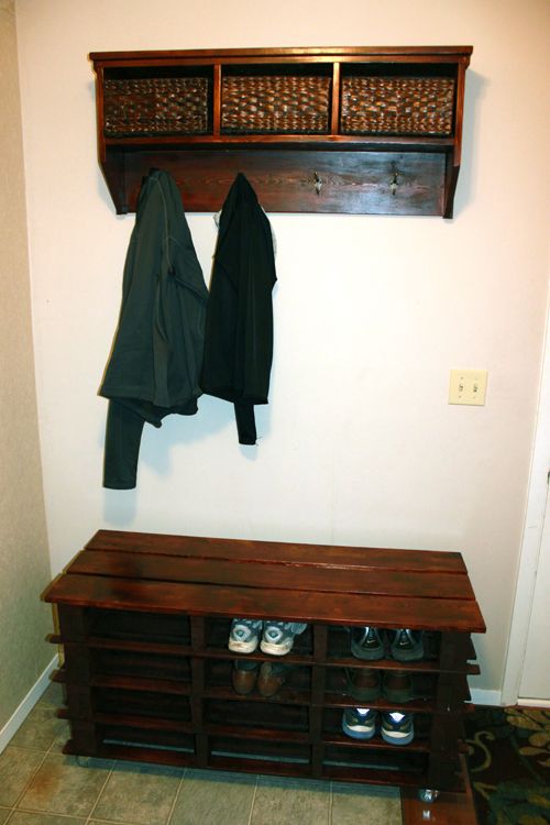 Pallet furniture 11.jpg