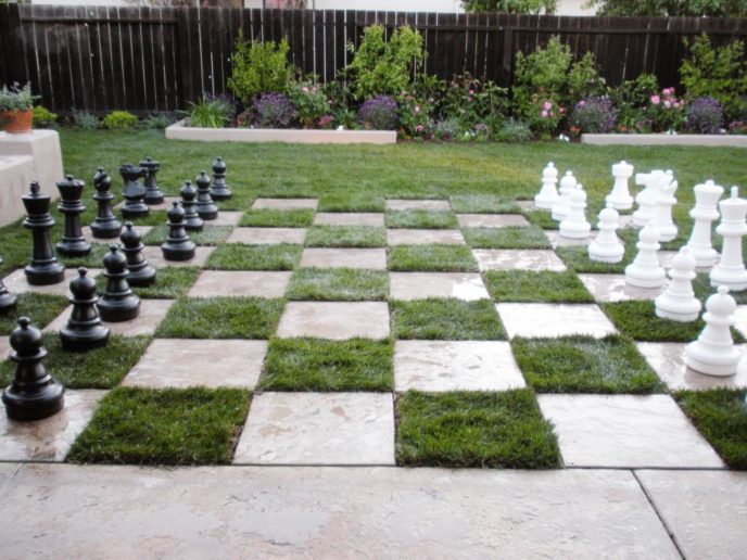 Dycr307_chessboard after_s4x3.jpg.rend_.hgtvcom.966.725.jpeg