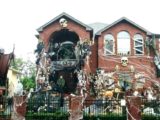 Best halloween house decorations related post halloween house decorating ideas pinterest 1.jpg