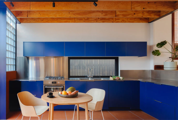 Modrá kuchyňa