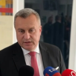 Bzbe.jpg