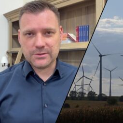 Screenshot_20251031 125500_collage maker gridart.jpg