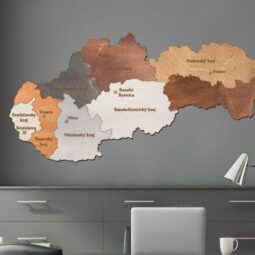 Dk dm lux 10 04 drevena mapa slovenska rozdelena podla krajov.jpeg