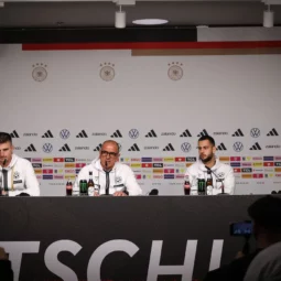 Farkas calzona hancko jurigova.jpg.webp