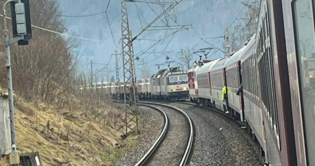 597496481_1283415947157304_3905427555211783805_n 1.jpg