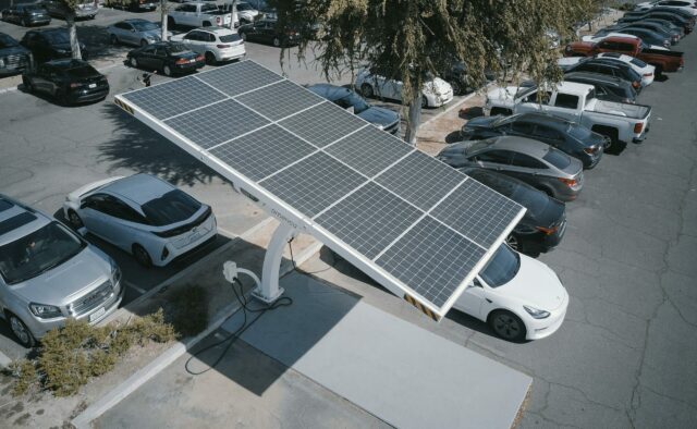 Pexels kindelmedia 9800031.jpg