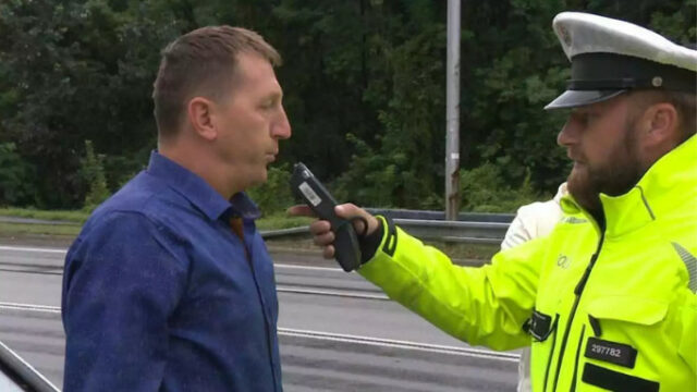 Untitled design 2025 12 01t145752.245.jpg