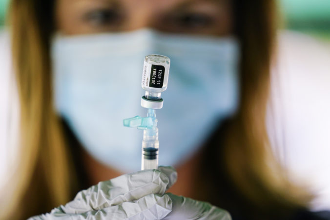 zdravotníci ockovanie koronavirus vakcína