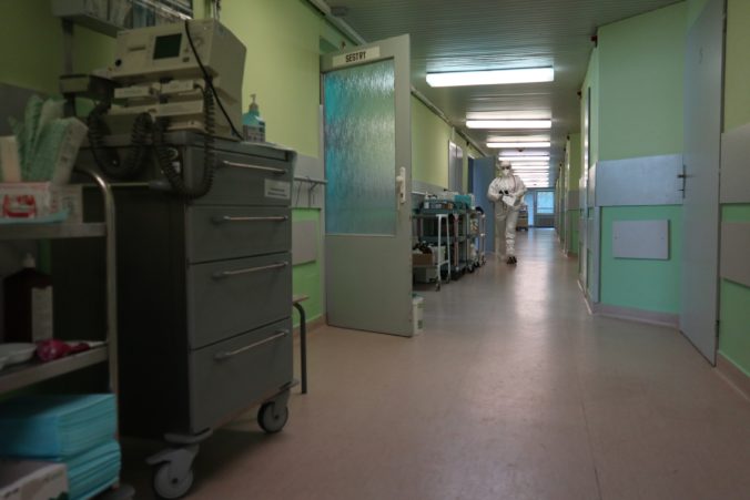 Fnsp za_v zilinskej nemocnici otvorili dalsiu covid zonu.jpg