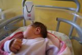 Fnsp za_v zilinskej porodnici strazia monitory dychu vsetky lozka novorodencov.jpg
