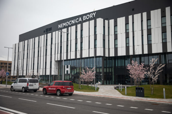 Budova novej Nemocnice Bory - Penta Hospitals v Bratislave. Bratislava, 29. marec 2023.