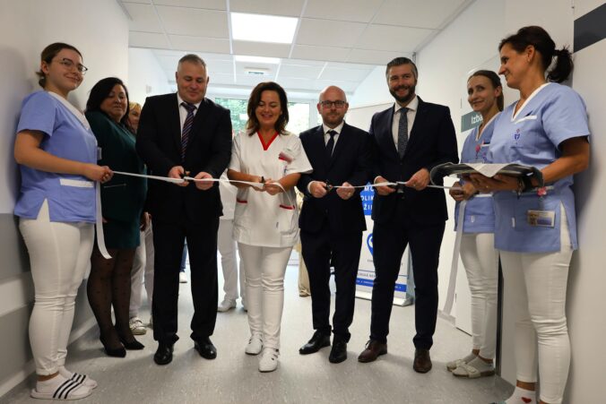 Fnsp za_nemocnica oficialne otvorila aj oddelenie otorinolaryngologie.jpg