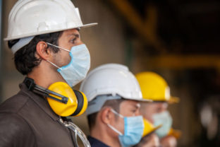 202_gettyimages 1216223743 640x420.jpg