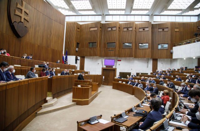 5760_bp_1983 640x420.jpg