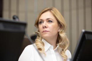 7607_sakova 640x420.jpg